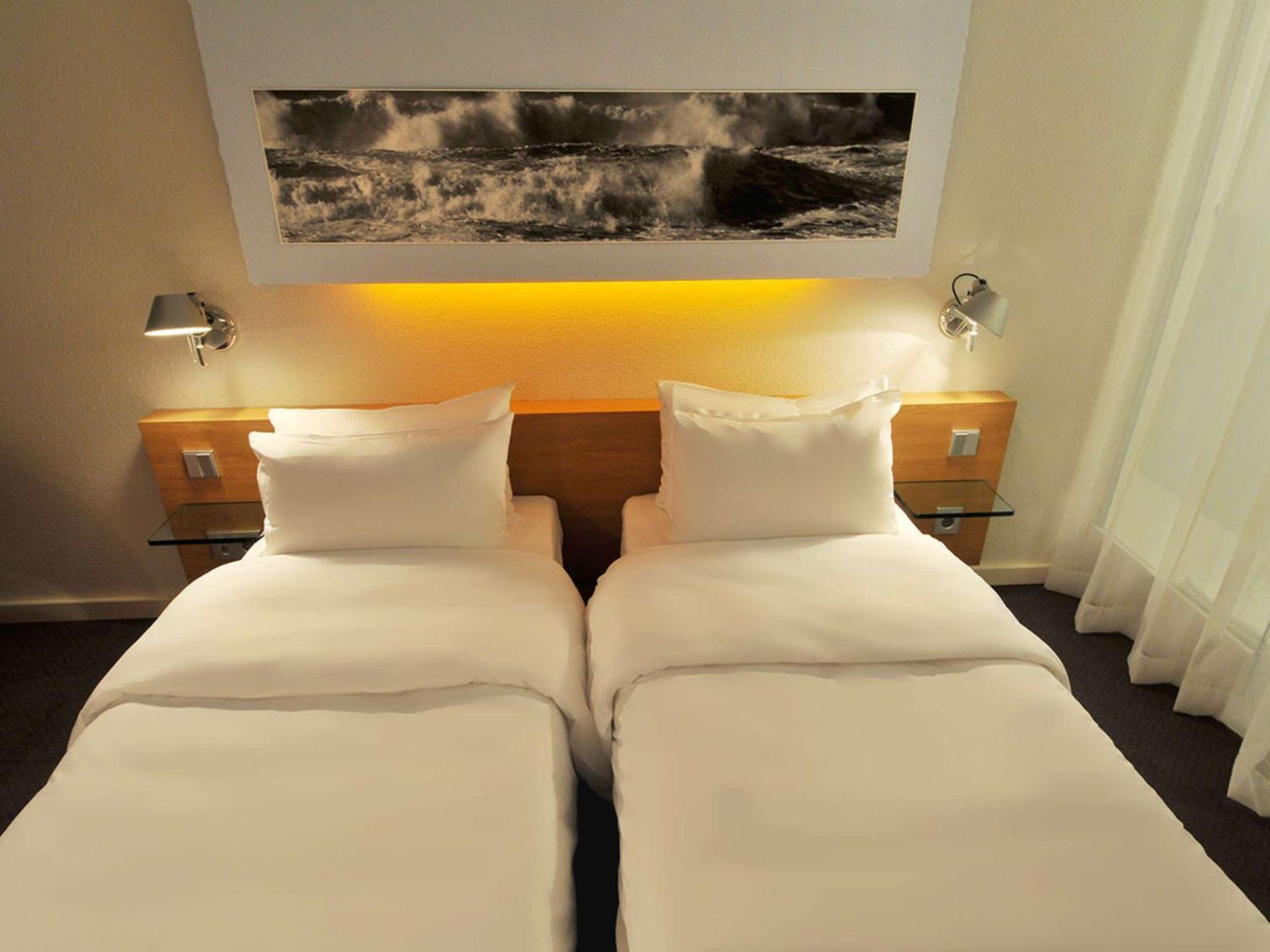 Mercure Nantes Centre Gare Exterior photo