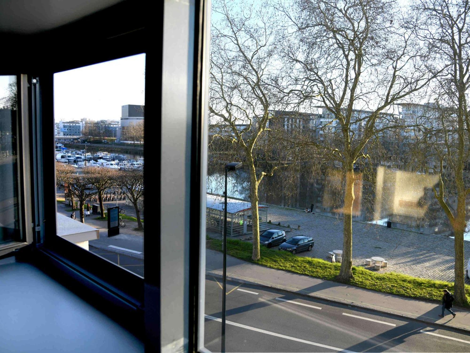 Mercure Nantes Centre Gare Exterior photo